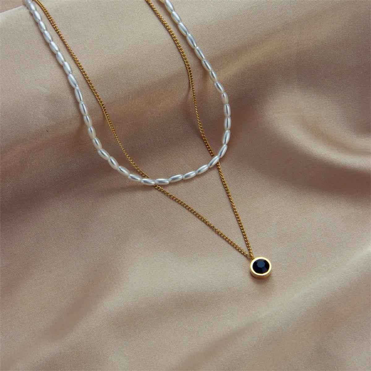 304 Stainless Steel Imitation Pearl 18K Gold Plated Retro French Style Plating Inlay Geometric Zircon Layered Necklaces