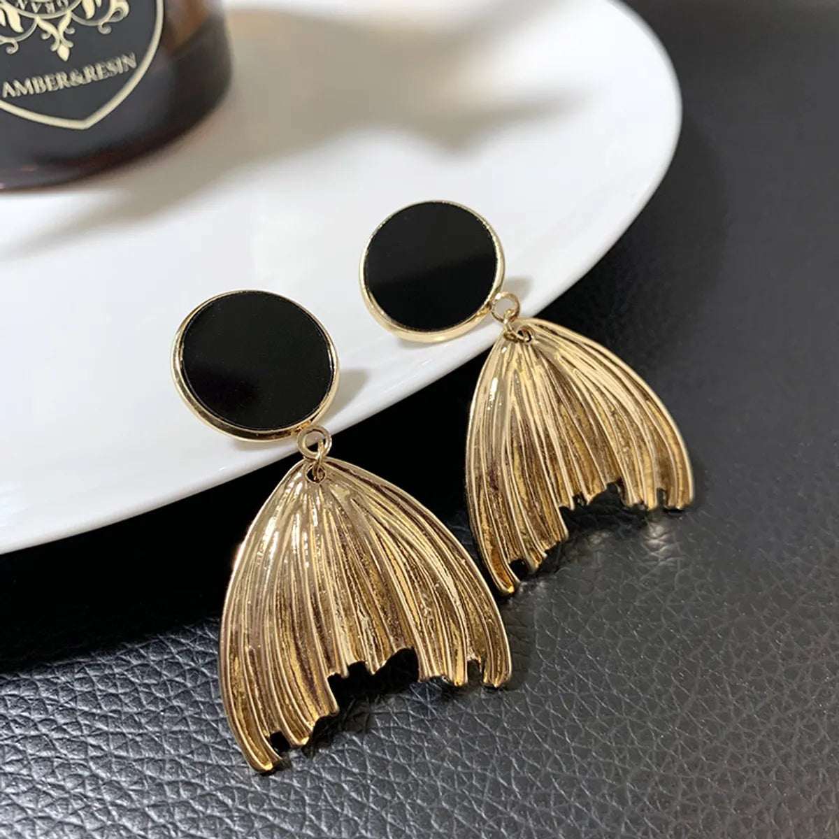 Retro Geometric Alloy Plating Rhinestones Women'S Earrings 1 Pair