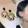 Retro Geometric Alloy Plating Rhinestones Women'S Earrings 1 Pair
