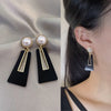 Retro Geometric Alloy Plating Rhinestones Women'S Earrings 1 Pair