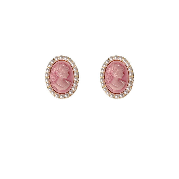 Retro Geometric Alloy Portrait Pearl Earrings For Women Elegant High End Small Statement Earrings