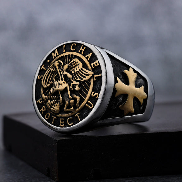 Retro Geometric Electroplated Stainless Steel Ring In A Bold Unisex Style For Wholesale Jewelry