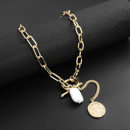 Retro Geometric Freshwater Pearl Copper 18K Gold Plated Women'S Pendant Necklace