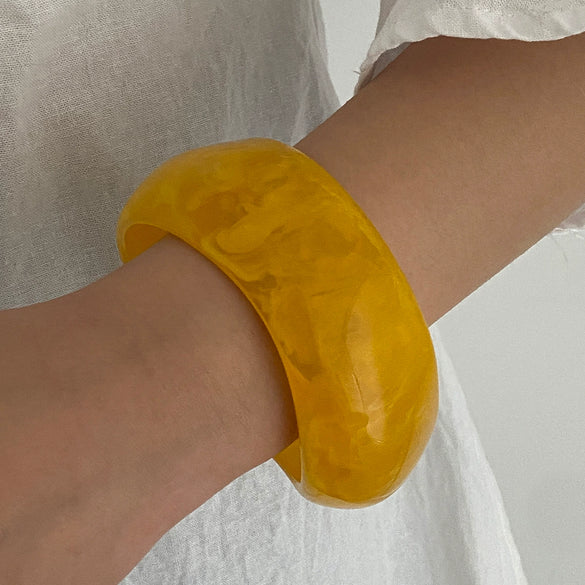 Retro Geometric Glossy Resin And Acrylic Wide Bracelet With Electroplating