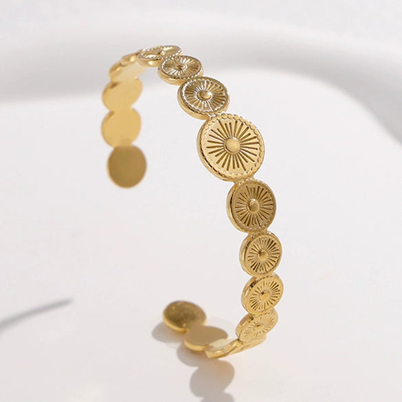 Retro Geometric Opening Titanium Steel Bracelet For Women With Electroplating Treatment
