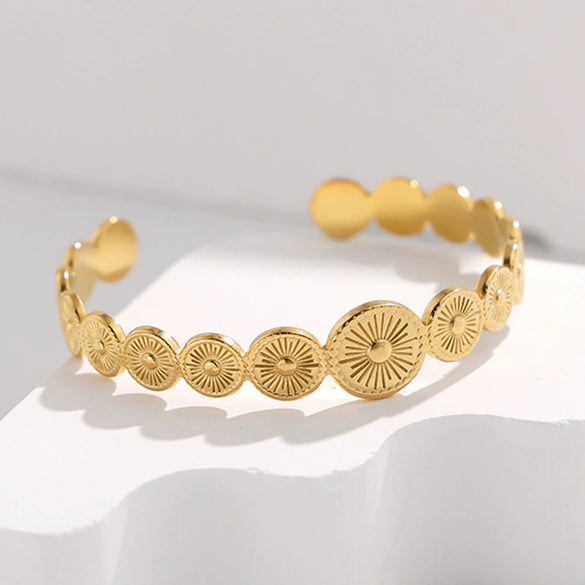 Retro Geometric Opening Titanium Steel Bracelet For Women With Electroplating Treatment
