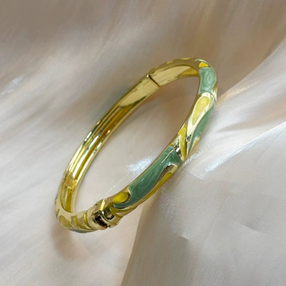 Retro Geometric Patchwork Enamel Open Bangle With Plated Finish Stylish Statement Jewelry Accessory