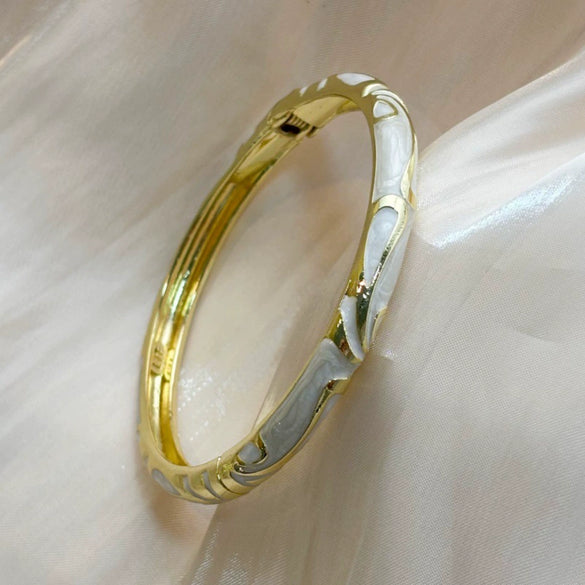 Retro Geometric Patchwork Enamel Open Bangle With Plated Finish Stylish Statement Jewelry Accessory