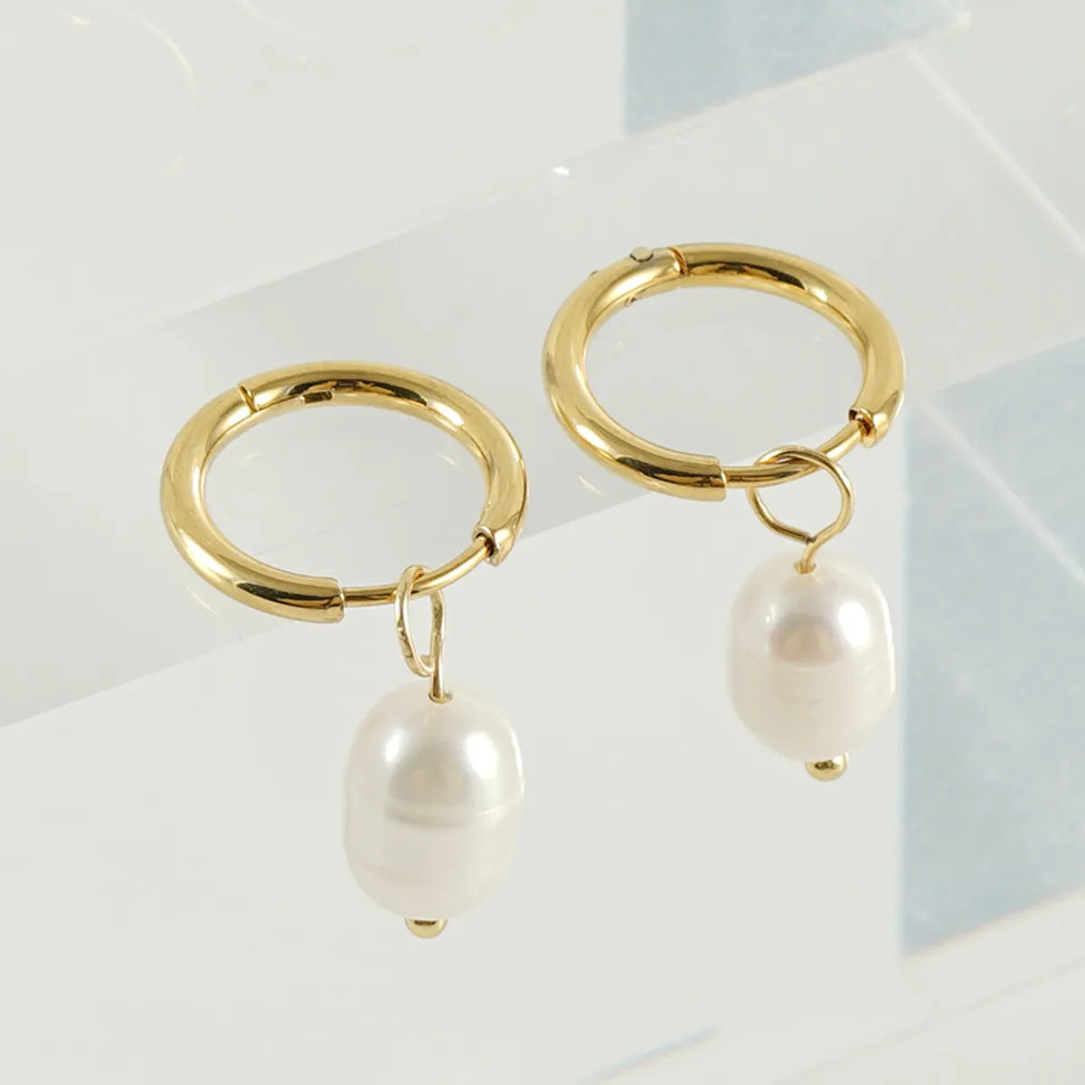 Retro Geometric Stainless Steel Pearl Earrings 1 Pair