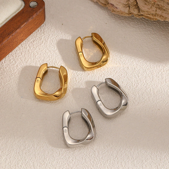 Retro Geometric Stainless Steel Women's Earrings With Electroplating