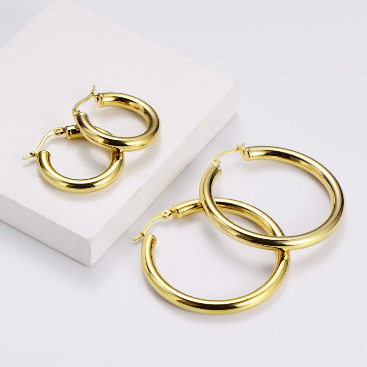 Retro Geometric Titanium Steel Plating Hoop Earrings 1 Pair