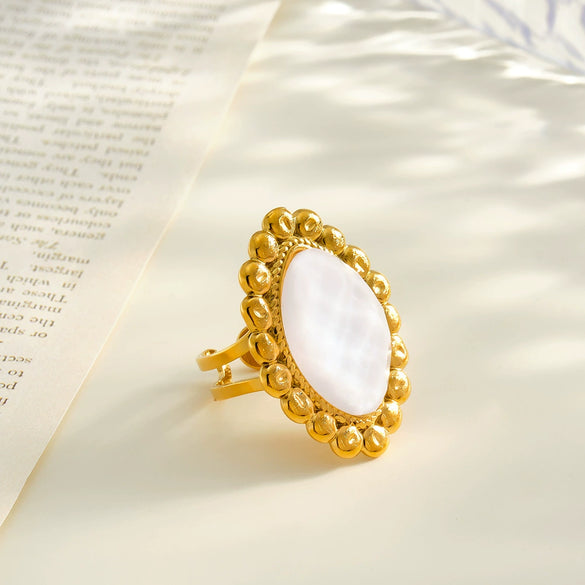Retro Gold Plated Stainless Steel Oval Ring For Women With Acrylic Inlay And Geometric Design