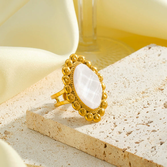 Retro Gold Plated Stainless Steel Oval Ring For Women With Acrylic Inlay And Geometric Design