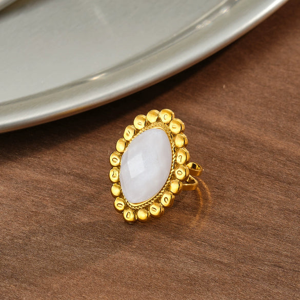 Retro Gold Plated Stainless Steel Oval Ring For Women With Acrylic Inlay And Geometric Design