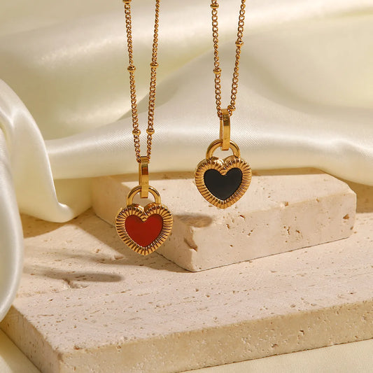 Retro Heart Shape Titanium Steel Enamel Pendant Necklace