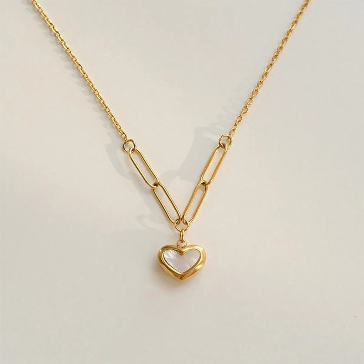 Retro Heart Shape Titanium Steel Plating Pendant Necklace 1 Piece