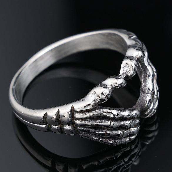 Retro Heartshaped Skull Palm Ring In Polished Stainless Steel Motorcycle Style Jewelry For Women And Unisex Wear