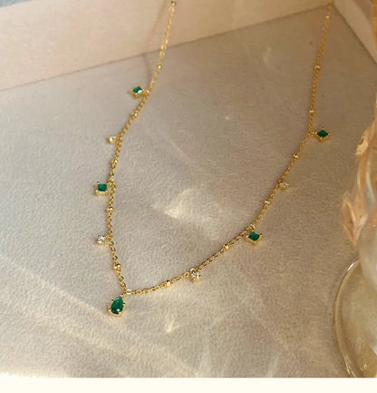 Retro High-end Necklace Simple Gold-plated Clavicle Chain Niche Design Necklace