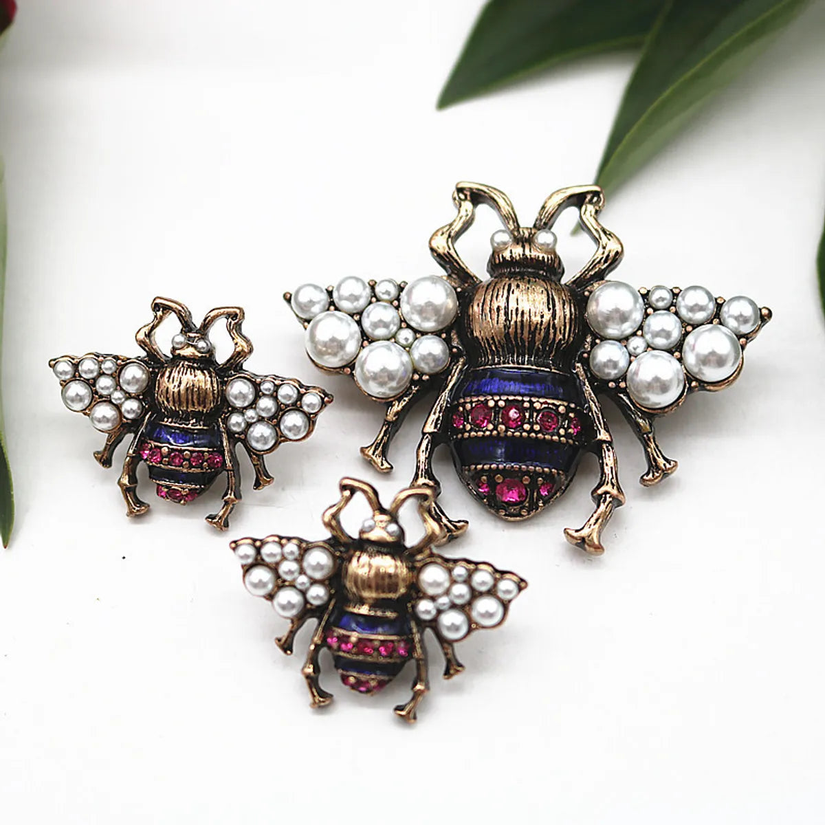 Retro Insect Alloy Enamel Inlay Artificial Pearls Rhinestones Women'S Ear Studs Brooches