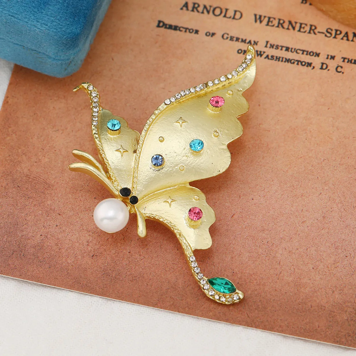 Retro Insect Alloy Freshwater Pearl Plating Inlay Rhinestones Unisex Brooches