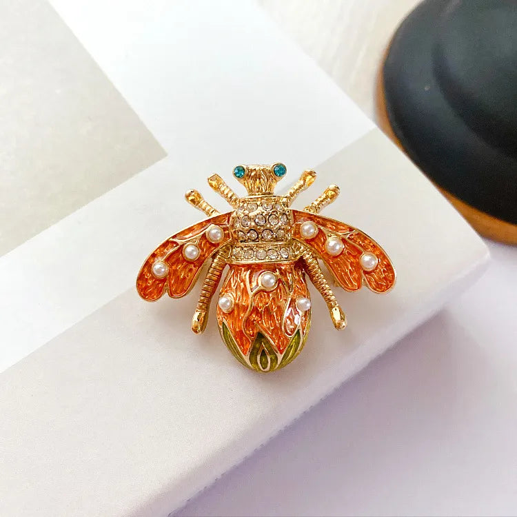 Retro Insect Alloy Plating Artificial Pearls Rhinestones Unisex Brooches