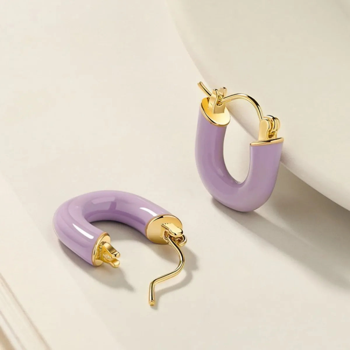 Retro Korean Style U Shape Alloy Enamel Women's Earrings