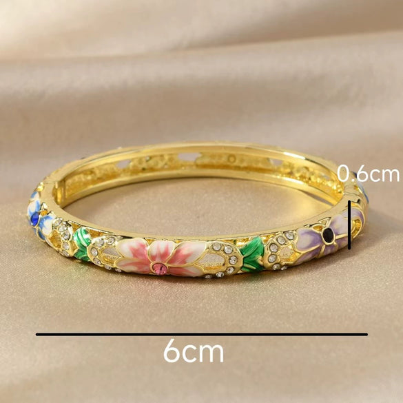 Retro Light Luxury Cloisonne Hollow Enamel & Oil Dripping Daisy Flower Single Layer Bracelet