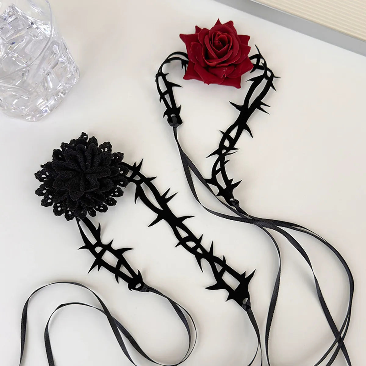 Retro Modern Style Flower Cloth Women'S Choker