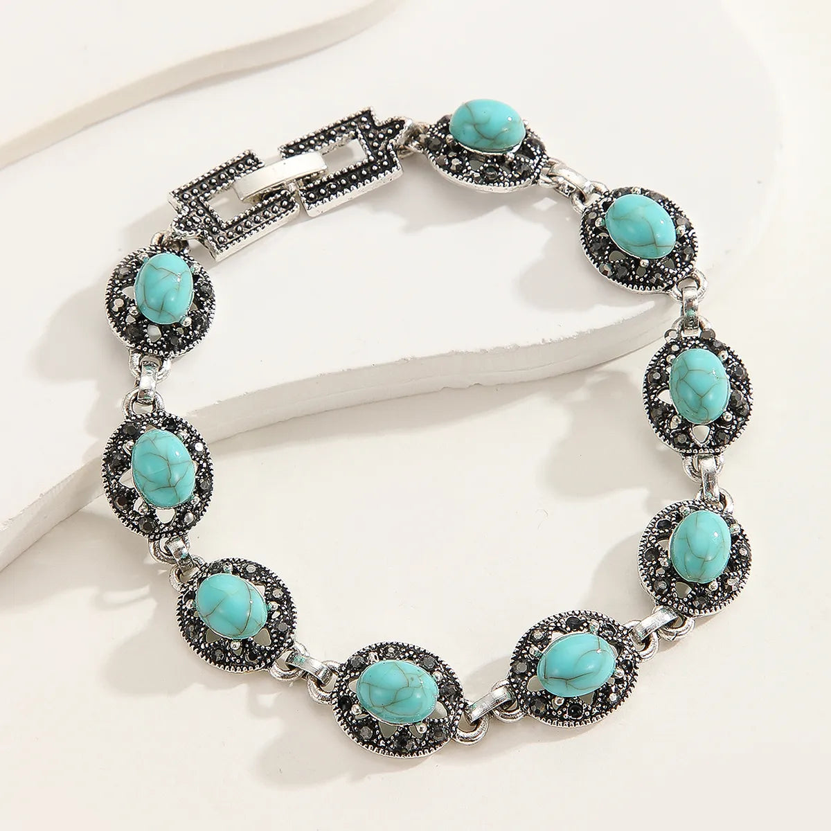 Retro Modern Style Oval Turquoise Alloy Wholesale Bracelets