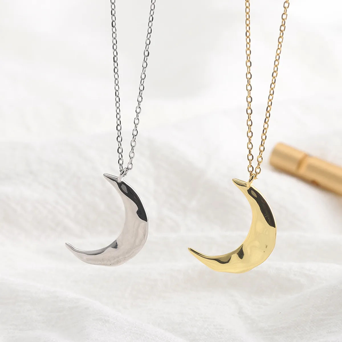 Retro Moon Sterling Silver Polishing Pendant Necklace