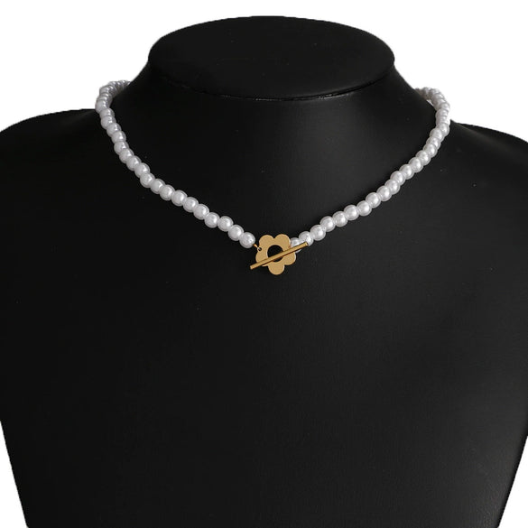 Retro Multi Layer Butterfly Geometric Pearl Diamond Necklace Set For Women Made Of Crystal And Alloy