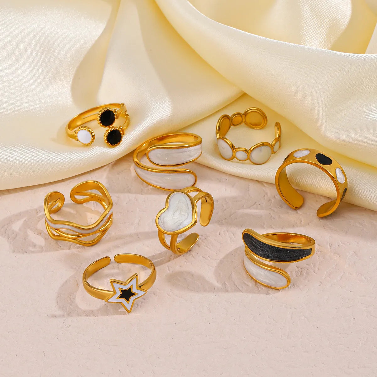 304 Stainless Steel 18K Gold Plated Retro Novelty Enamel Round Star Heart Shape Resin Rings