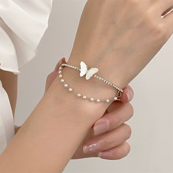 Retro Open Rhinestone Butterfly Bracelet Alloy Geometric Electroplated Jewelry For Women