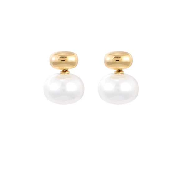 Retro Oval Pearl Stainless Steel Earrings For Women With 18K Electroplating