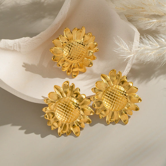 Retro Pastoral Small Fresh Sunflower Geometric Stainless Steel Earrings For Summer Girls With Electroplating