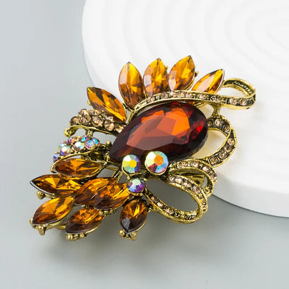 Retro Personality Creative Crystal Glass Diamond Brooch Fashion Corsage Wholesale