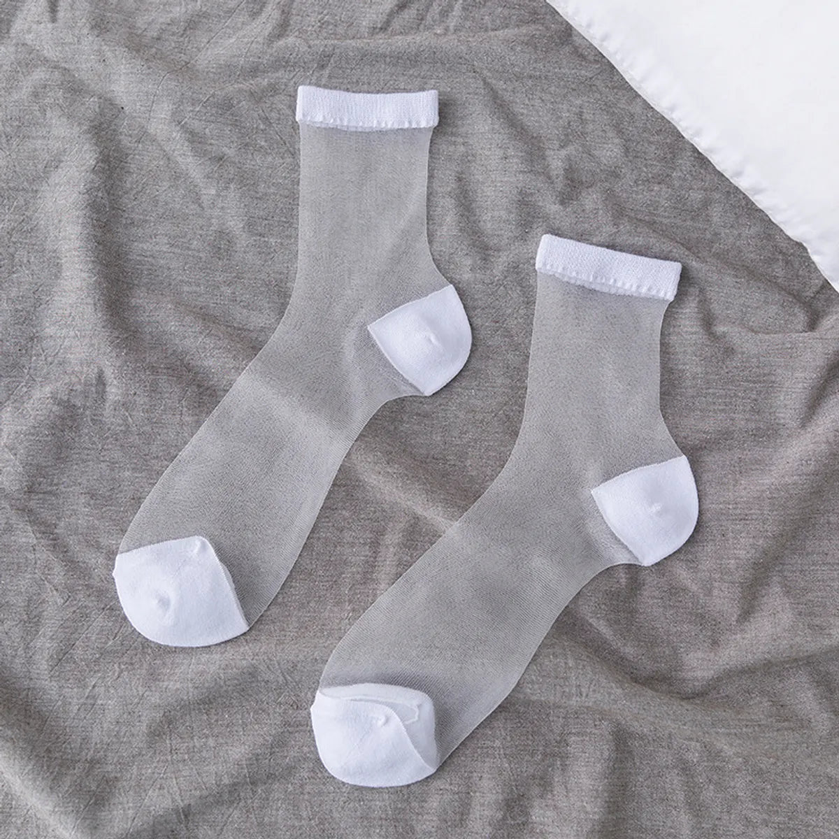 Retro Polka Dot Love Vertical Strips Glass Silk Card Silk Socks Women'S Tube Socks Wholesale