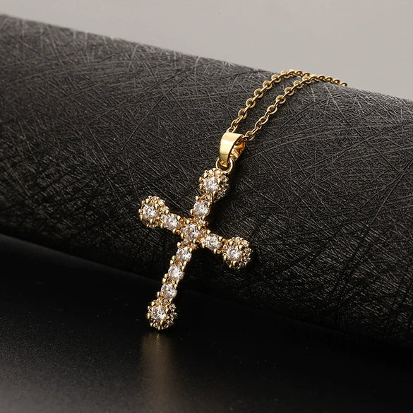 Retro Punk Cross Copper Geometric Pendant Necklace With Electroplating O Subchain For Unisex