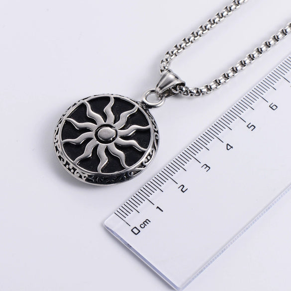 Retro Punk Hip Hop Stainless Steel Sun God Sunflower Doll Pendant Men's Necklace With Electroplating