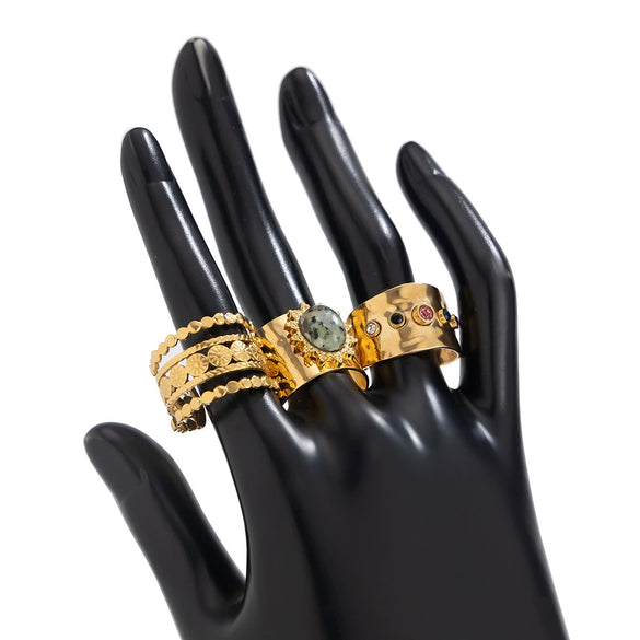 Retro Punk Metal Geometric Hollow Open Diamondencrusted Women's Ring