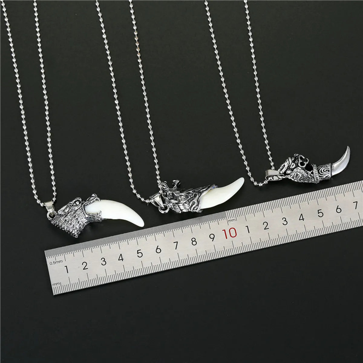 Retro  Punk Style Wolf Tooth Animal  Necklace