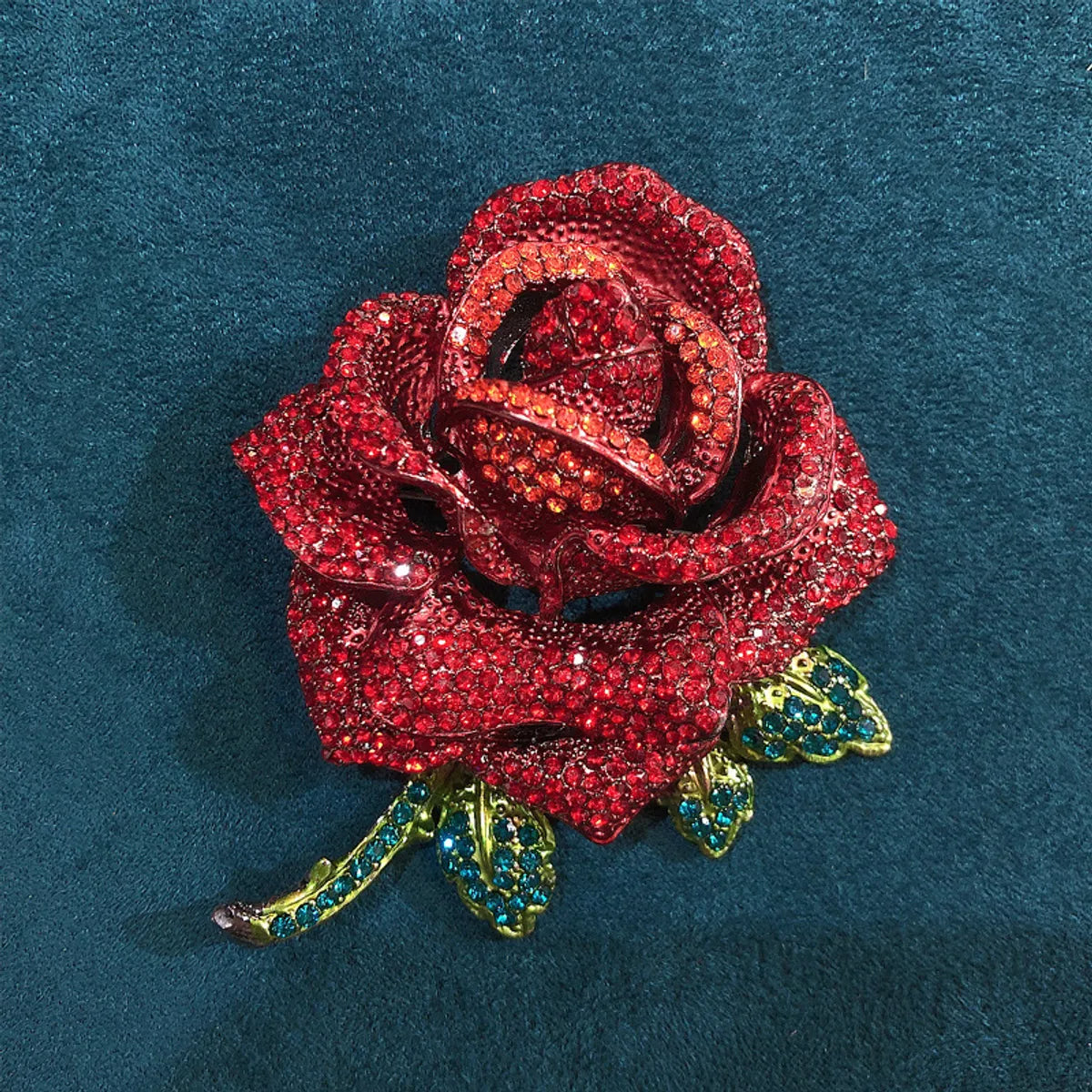 Retro Rose Alloy Plating Inlay Rhinestones Women'S Brooches