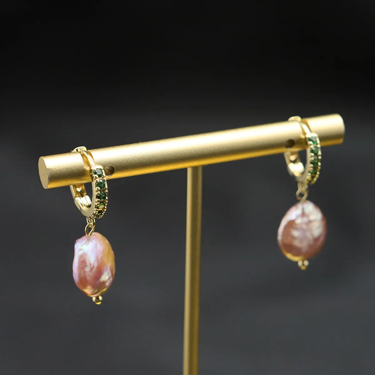 Retro Round Flower Pearl Copper Patchwork Zircon Drop Earrings 1 Pair