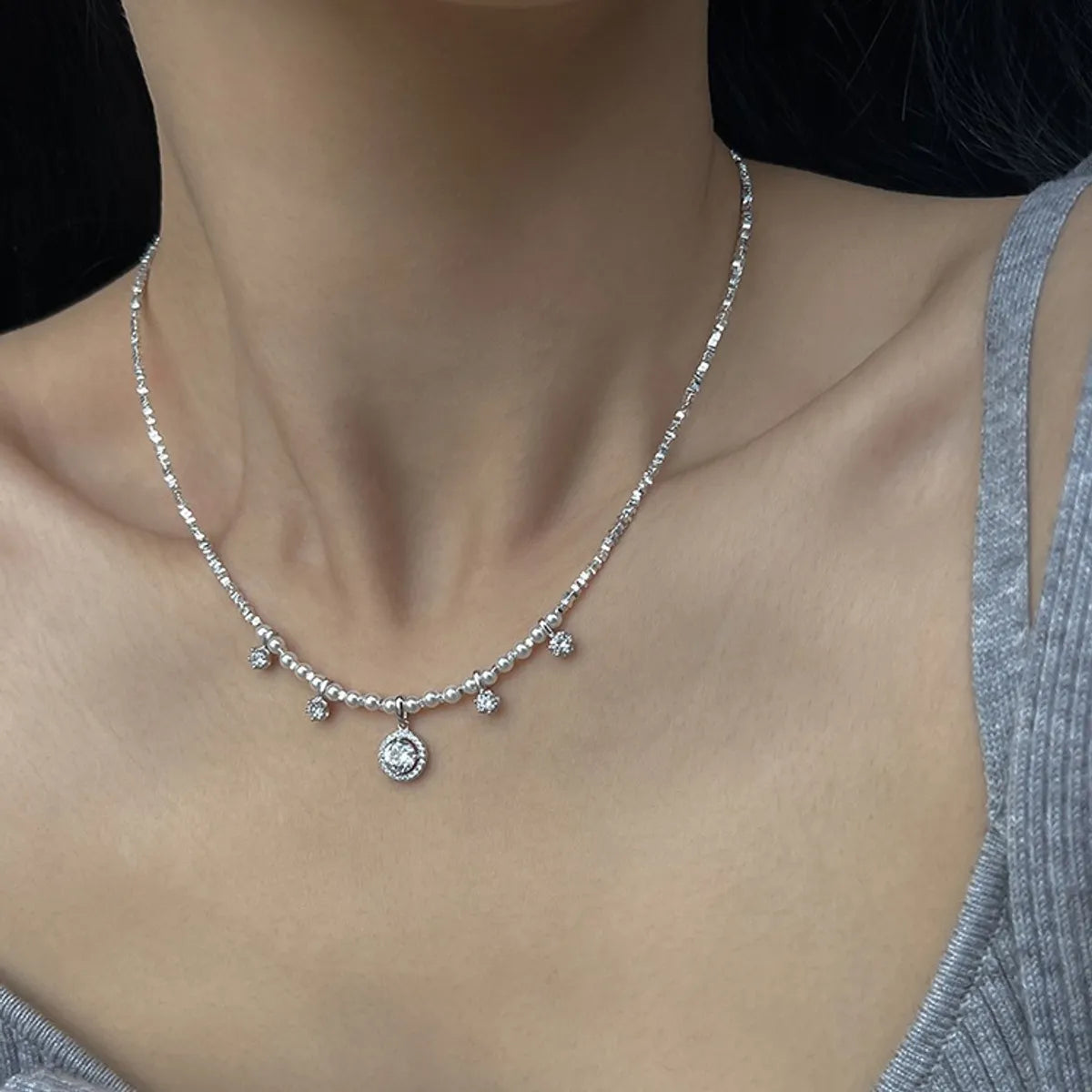 Retro Round Imitation Pearl Sterling Silver Inlay Zircon Necklace