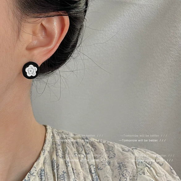 Retro Round Pearl Copper Earrings With Geometric Design For Women Fashion Jewelry