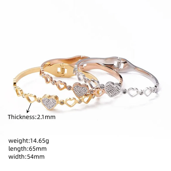 Retro Simple Style Classic Style Heart Shape 304 Stainless Steel Gold Plated Zircon Bangle In Bulk