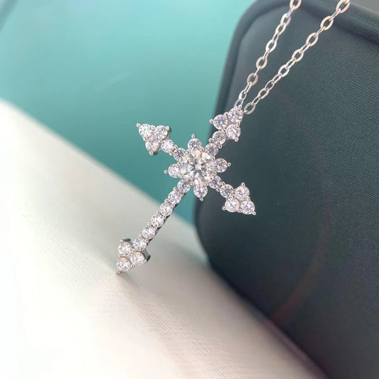 Retro Simple Style Cross Sterling Silver Moissanite Zircon Pendant Necklace In Bulk