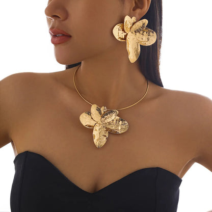 Retro Simple Style Flower Alloy Plating Women'S Earrings Necklace