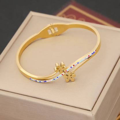 Retro Simple Style Heart Shape Eye Stainless Steel Zircon Bangle In Bulk