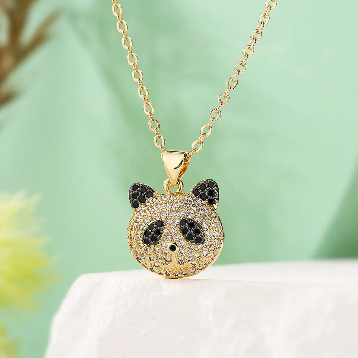 Retro Simple Style Panda Cat Copper Plating Inlay Zircon 18k Gold Plated Pendant Necklace